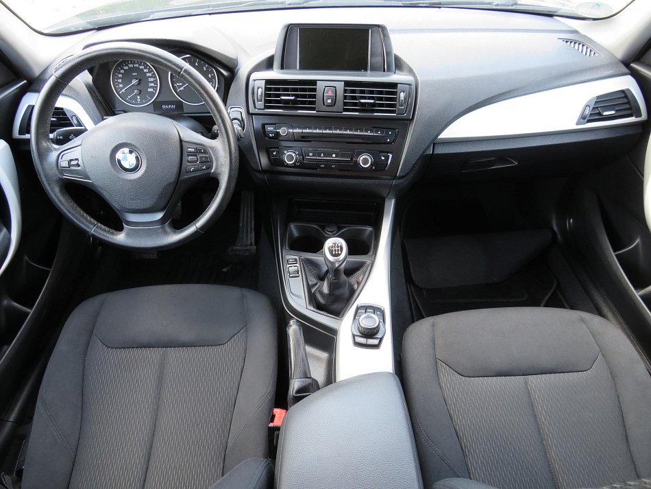 BMW Řada 1 1.6i 