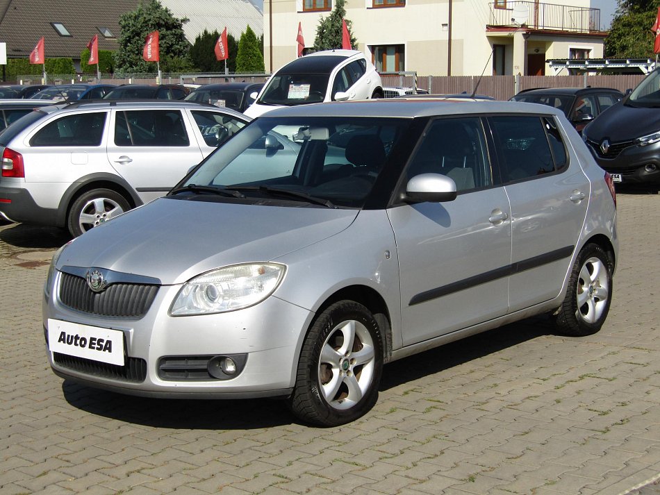 Škoda Fabia II 1.4 16V Sport