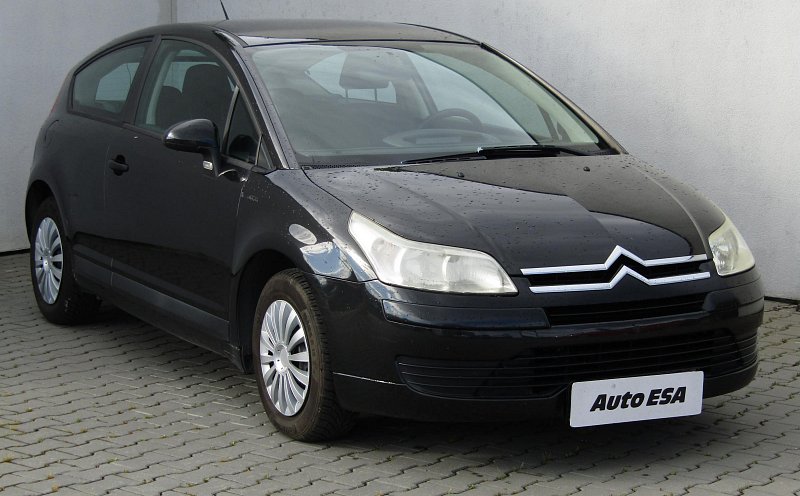 Citroën C4 1.4i 