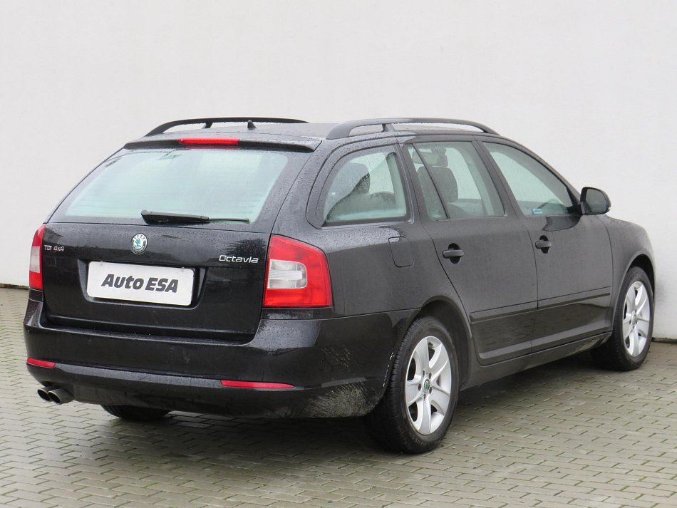 Škoda Octavia II 2.0TDi Elegance 4x4