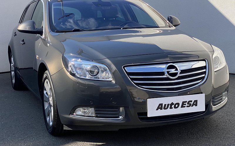 Opel Insignia 2.0CDTi Sport