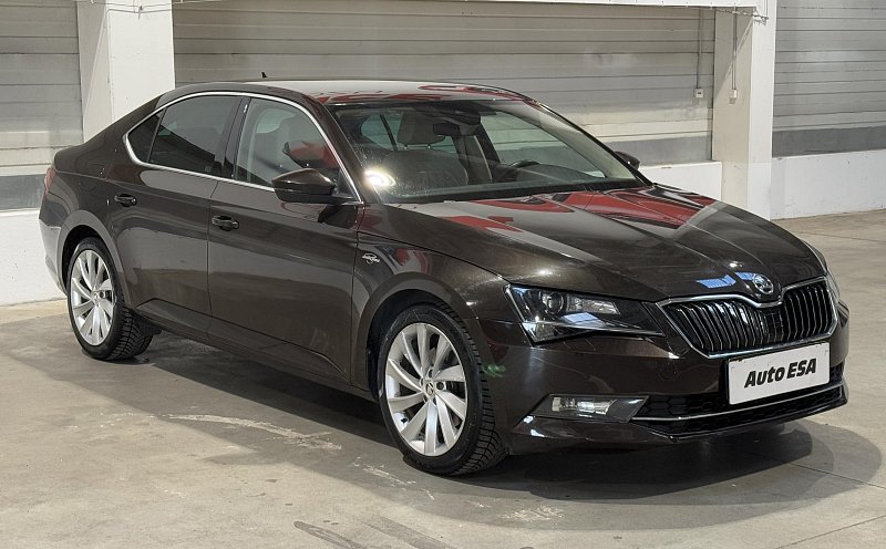 Škoda Superb III 1.8 TSi L&K