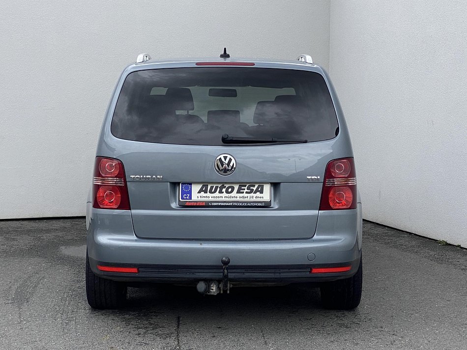 Volkswagen Touran 1.9 TDi  7míst