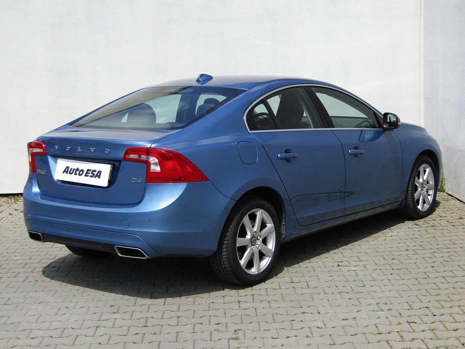 Volvo S60 2.0 D4 