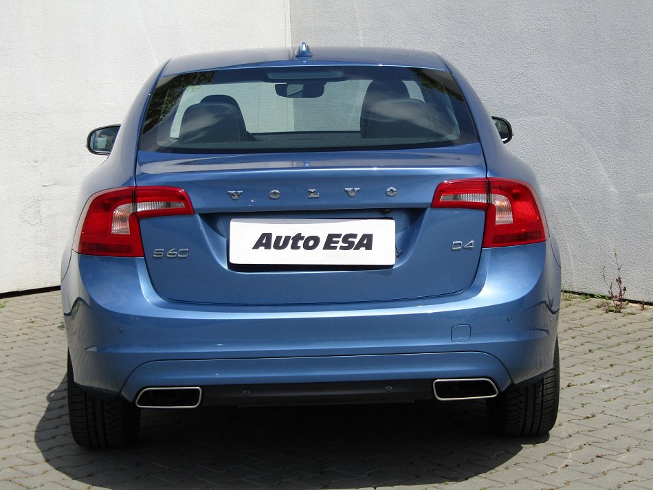 Volvo S60 2.0 D4 