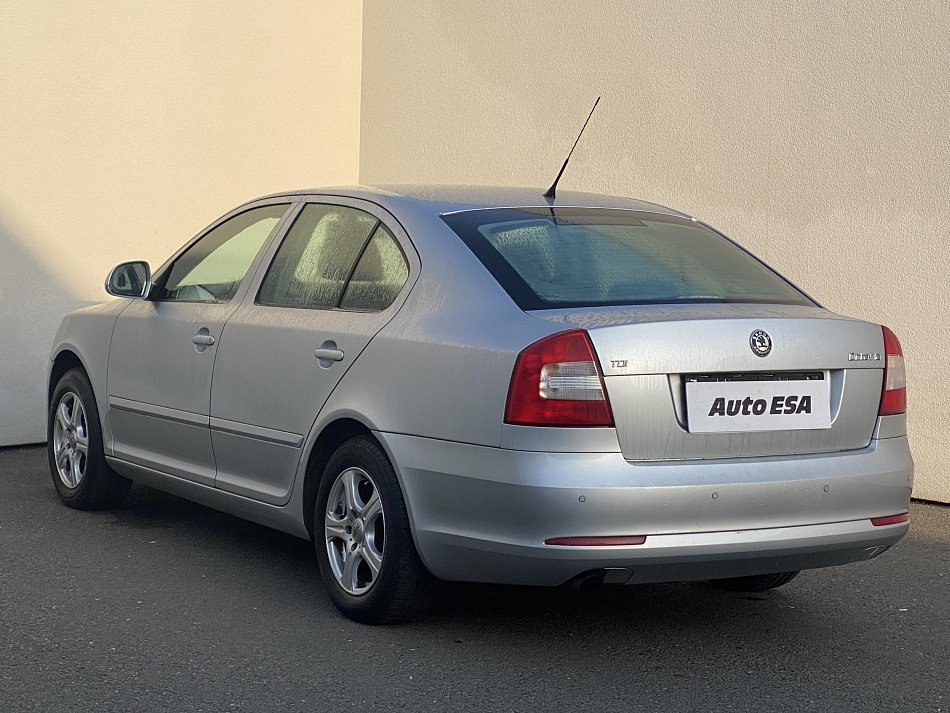 Škoda Octavia II 1.6 TDi Elegance