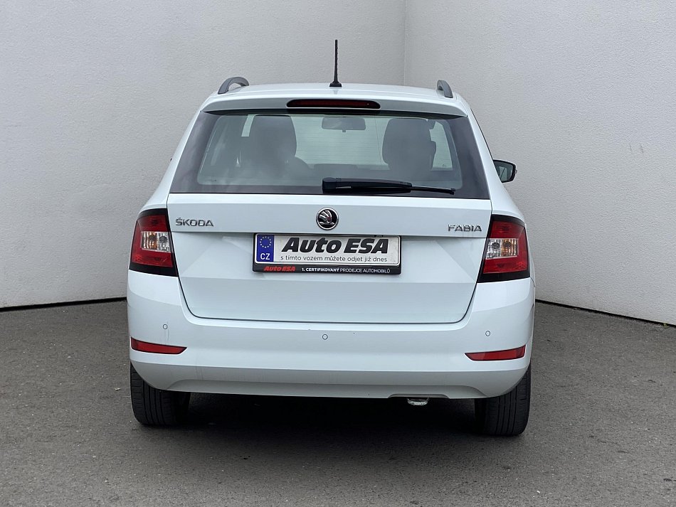 Škoda Fabia III 1.0 TSi Ambition