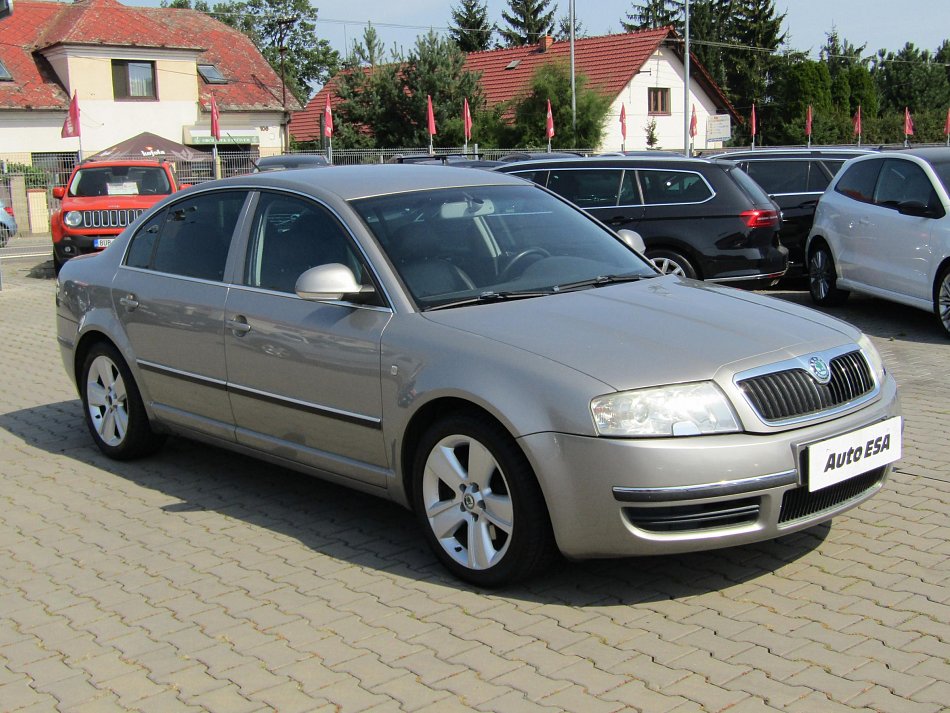 Škoda Superb 2.5 TDi Elegance