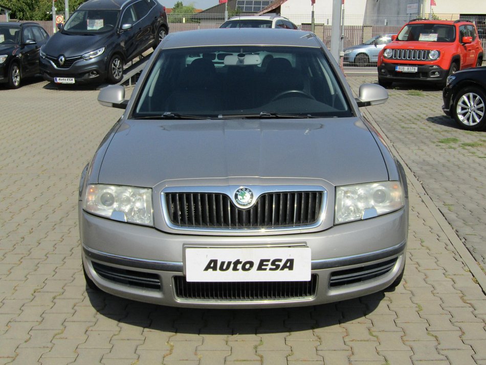 Škoda Superb 2.5 TDi Elegance