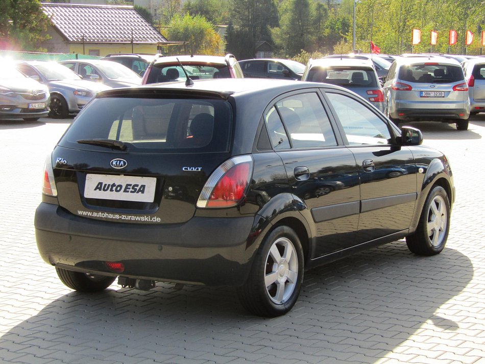 Kia Rio 1.6i 