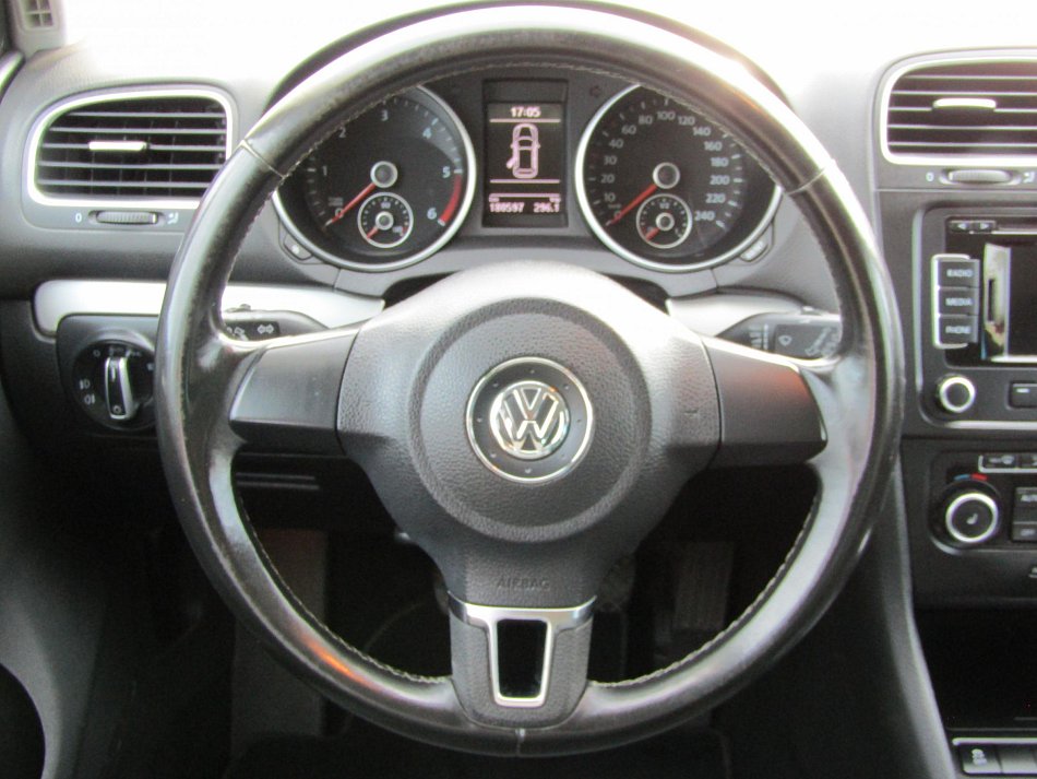 Volkswagen Golf 2.0 TDi  Team