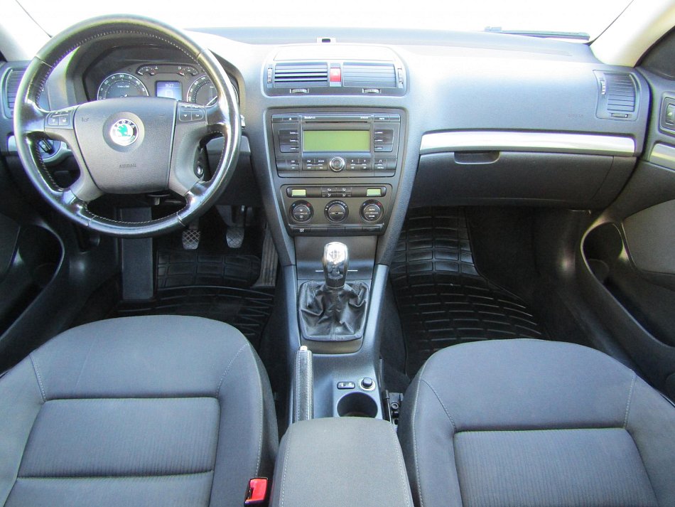 Škoda Octavia II 1.9 TDi Elegance