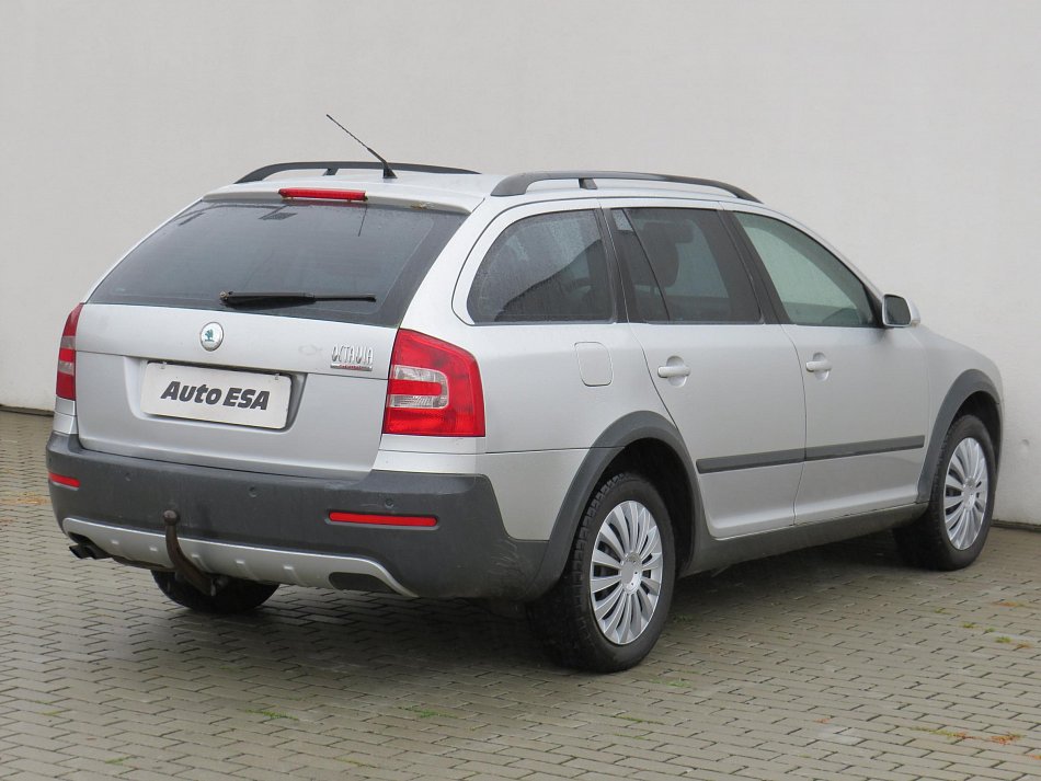 Škoda Octavia II 2.0 TDi Scout 4x4