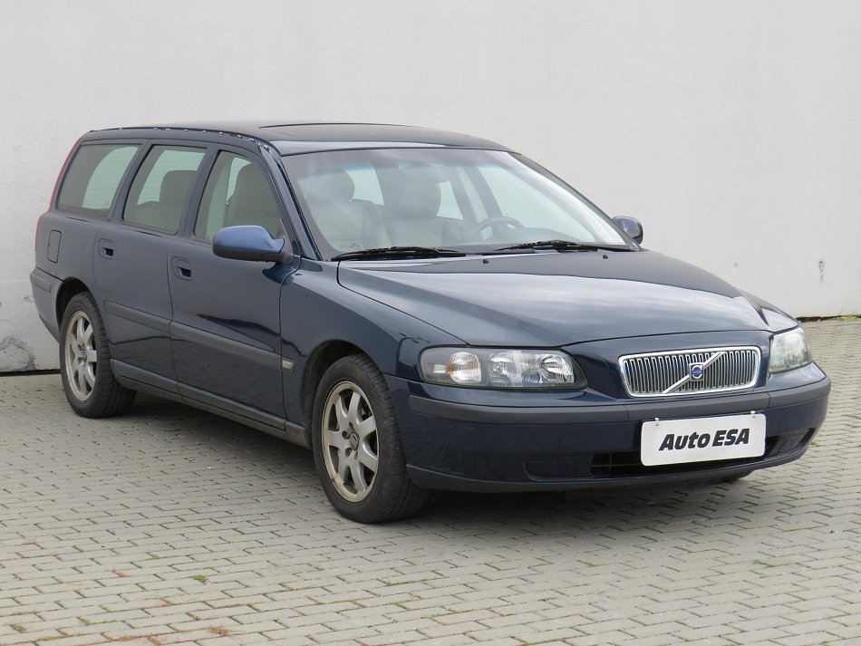 Volvo V70 2.4 D 