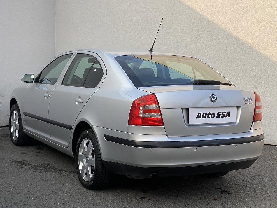 Škoda Octavia 1.6 MPi Elegance