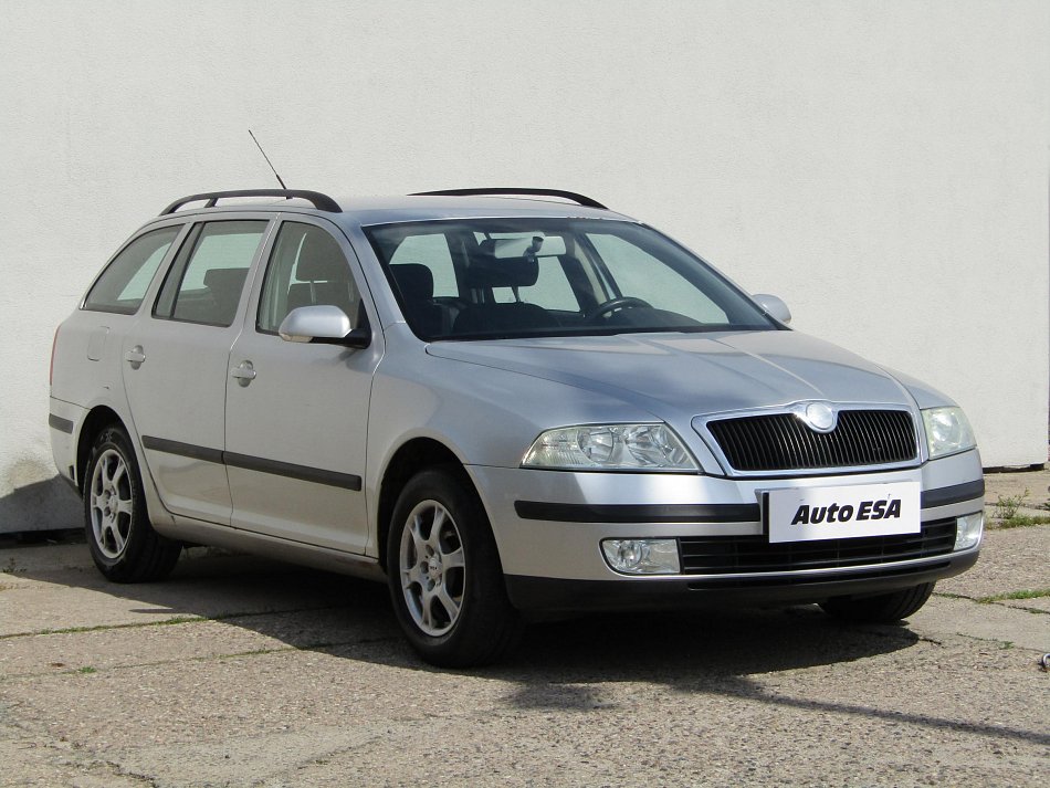 Škoda Octavia II 1.6i Ambiente