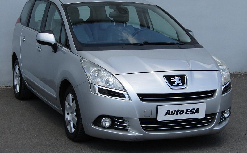 Peugeot 5008 2.0 HDi 