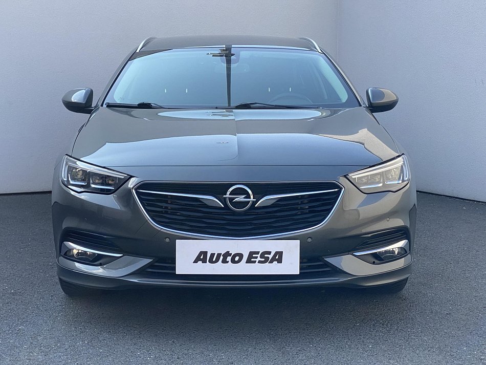 Opel Insignia 2.0 CDTi OPC line