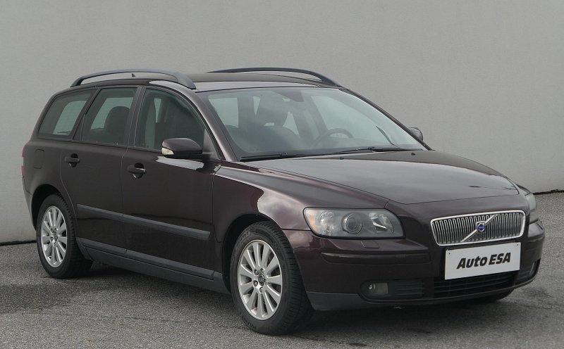 Volvo V50 2.4i 