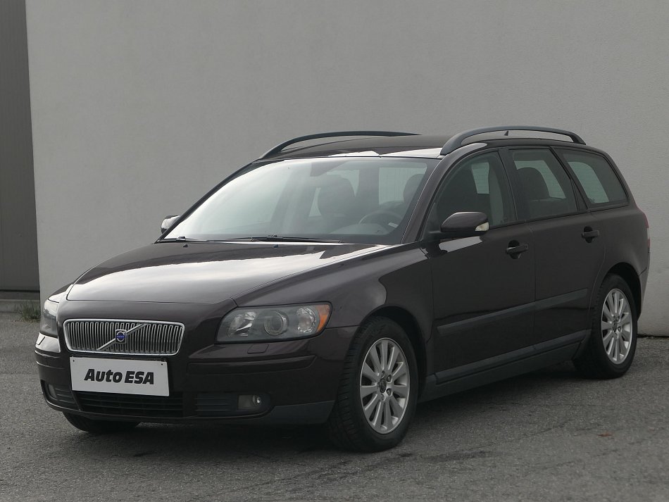 Volvo V50 2.4i 