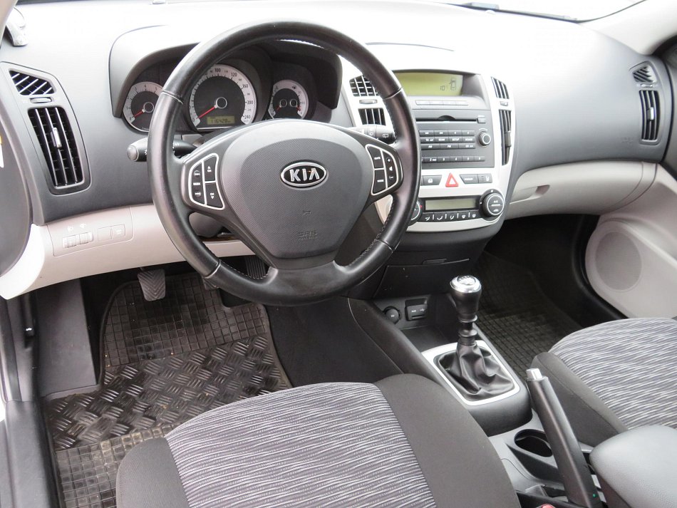 Kia Ceed 1.4CVVT 