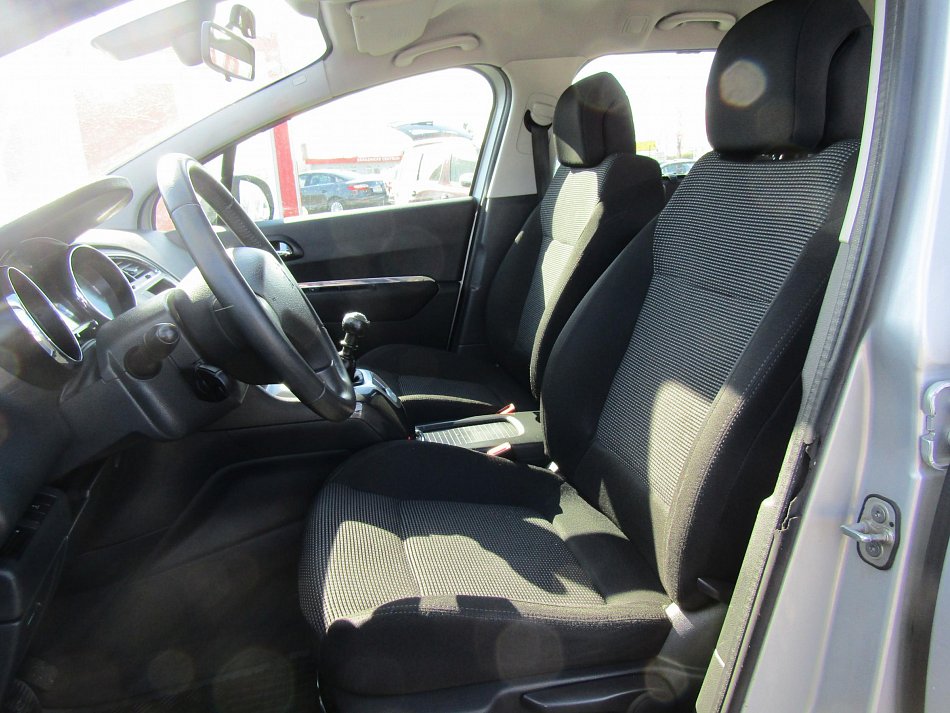 Peugeot 5008 1.6 HDi 