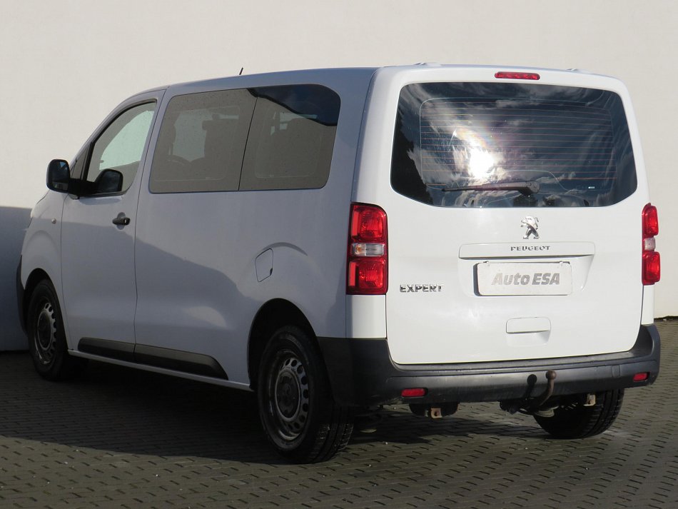 Peugeot Expert 1.6HDi  L2 6míst