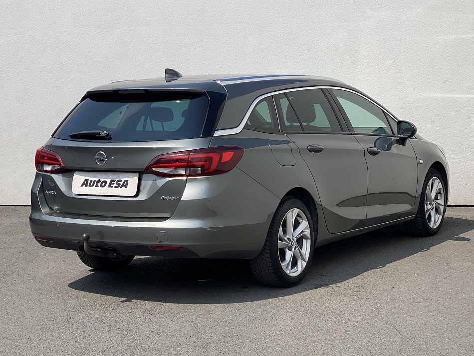 Opel Astra 1.6 CDTi Dynamic