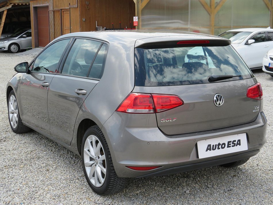 Volkswagen Golf 1.2 TSi 