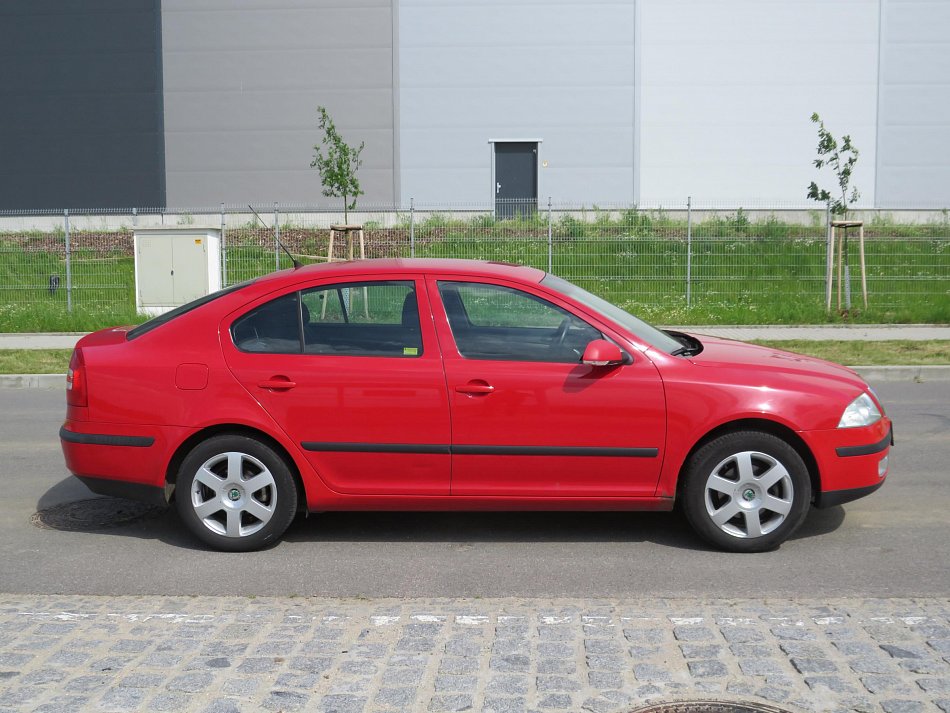 Škoda Octavia II 1.6 i 