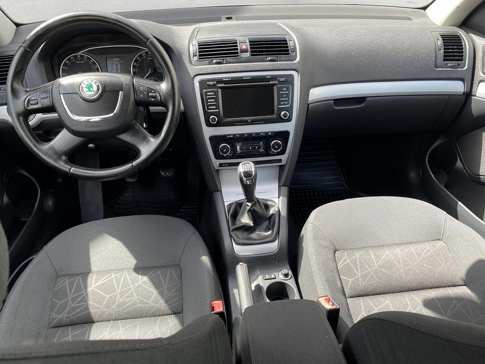 Škoda Octavia II 2.0 TDi Family