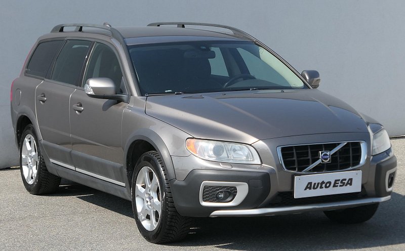 Volvo XC70 2.4 D5  4x4