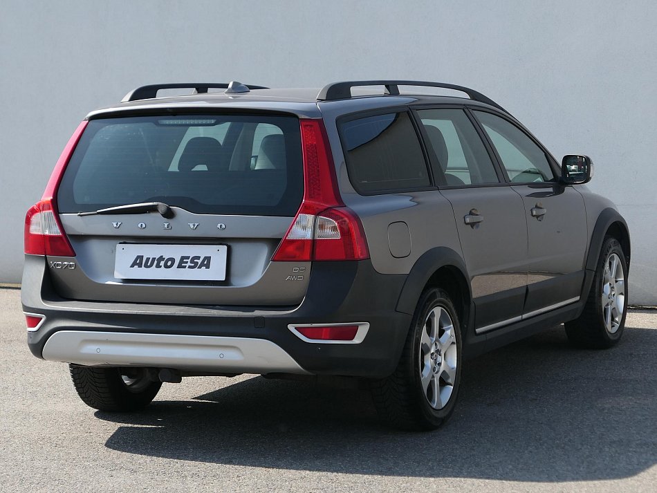 Volvo XC70 2.4 D5  4x4