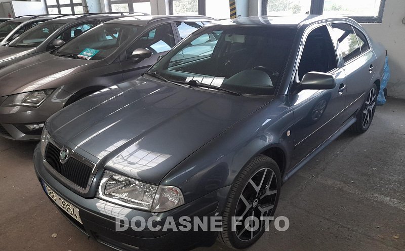 Škoda Octavia 2.0i 