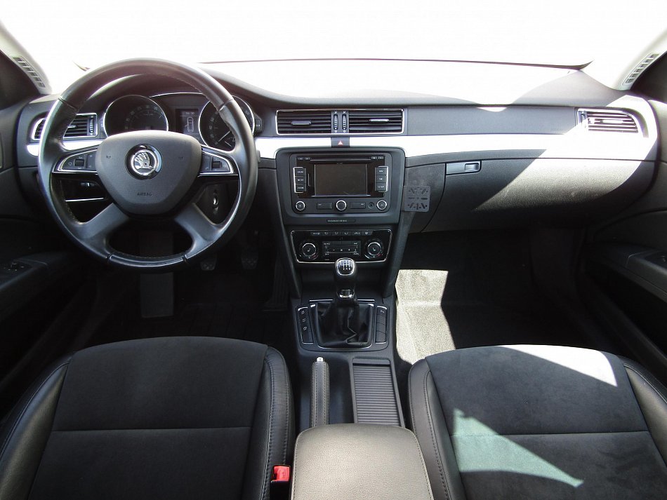 Škoda Superb II 1.6 TDi Ambiente