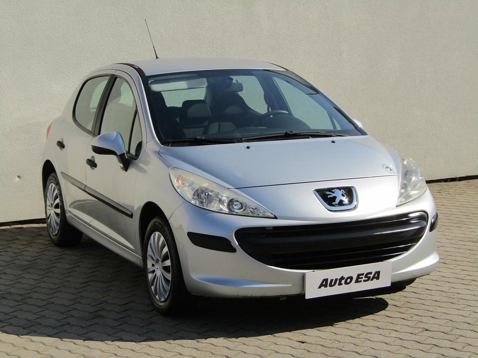 Peugeot 207 1.4i 