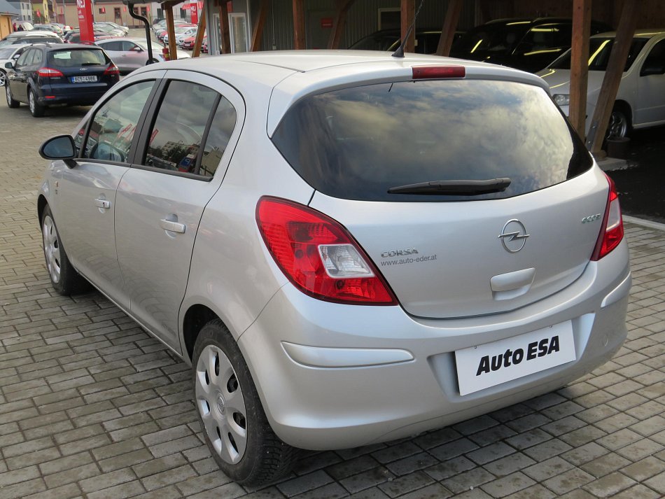 Opel Corsa 1.2 i 