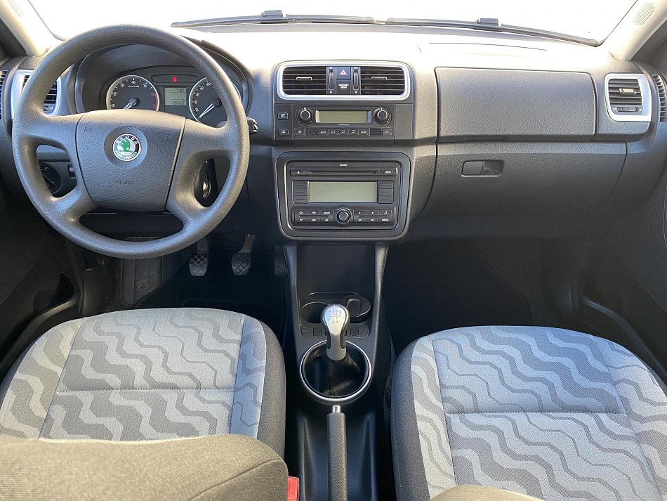 Škoda Fabia II 1.4 16V Ambiente