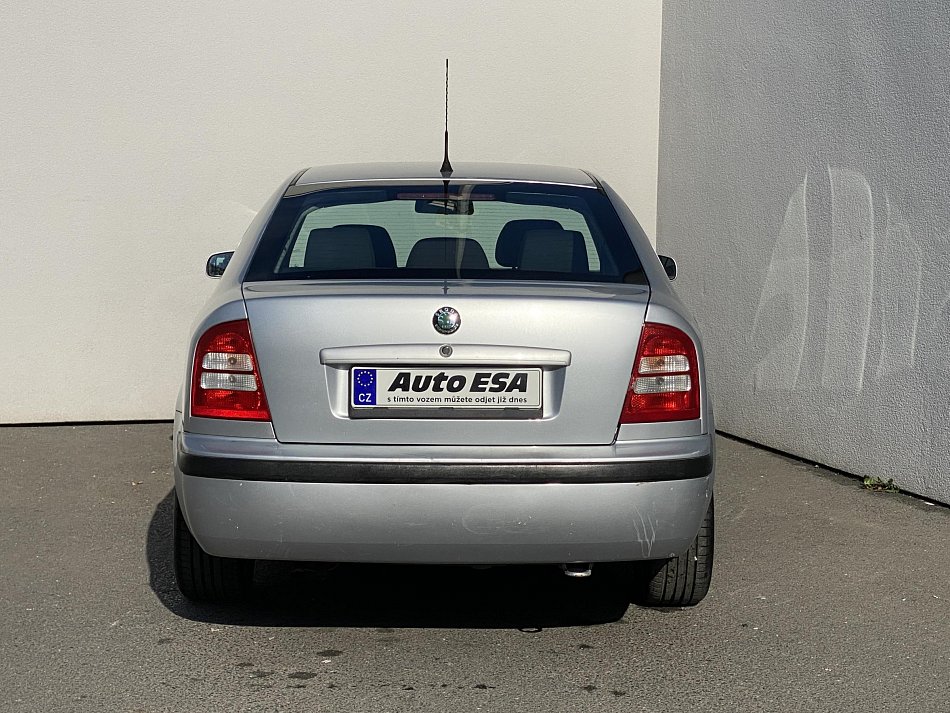 Škoda Octavia 1.6 i 