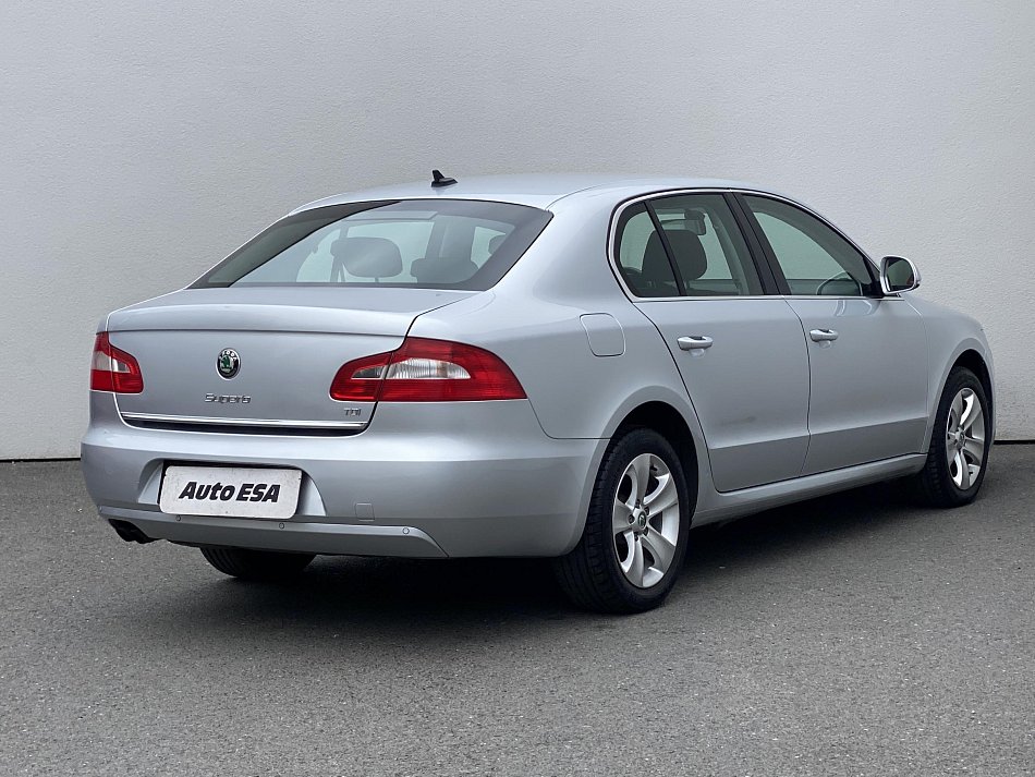 Škoda Superb II 1.6 TDi Ambition