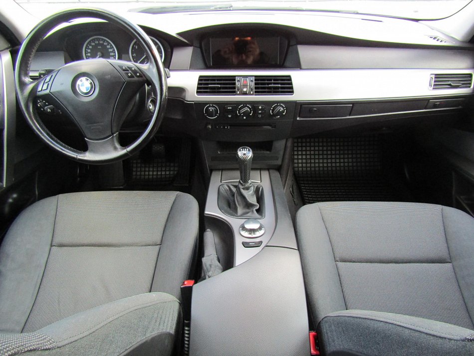 BMW Řada 5 2.5 i  525i