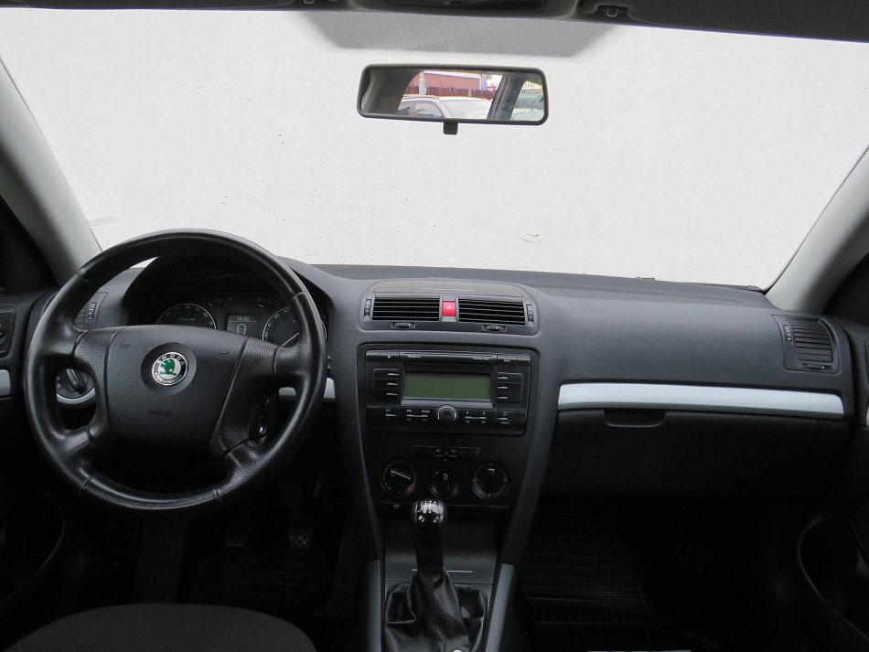 Škoda Octavia II 1.9TDi Ambiente