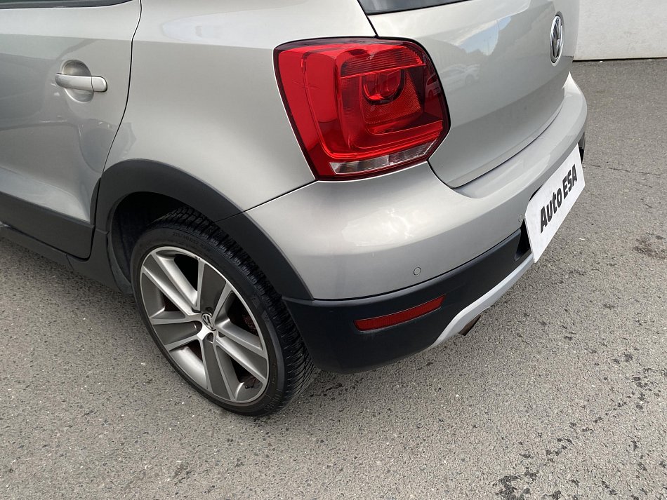 Volkswagen Polo 1.2TSi CROSS