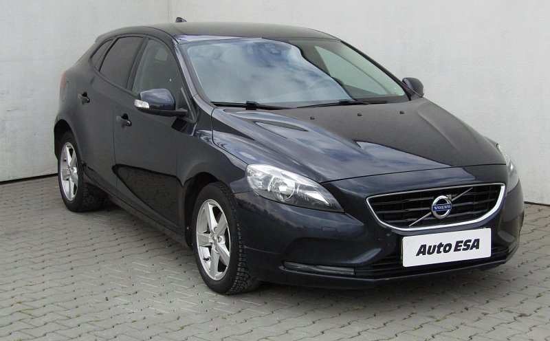 Volvo V40 2.0 D 