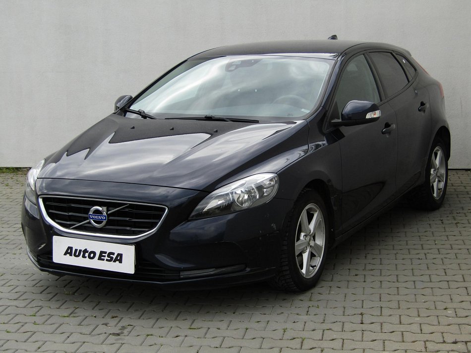 Volvo V40 2.0 D 