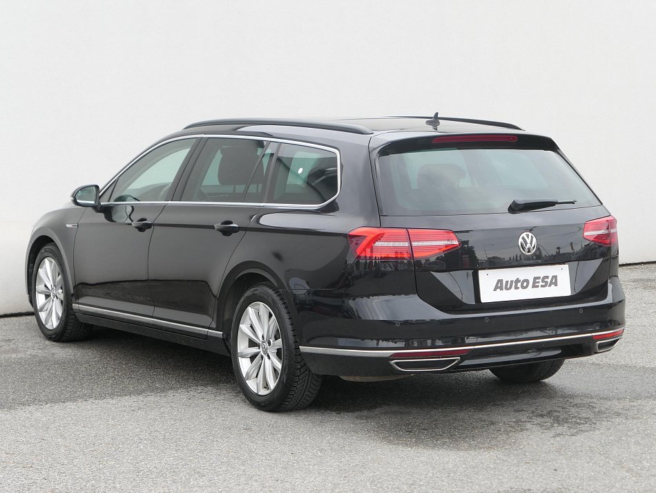 Volkswagen Passat 2.0 Bi-TDi  4x4