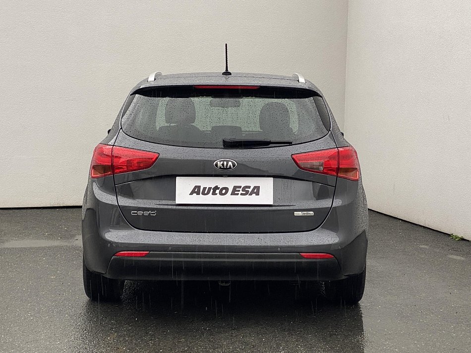 Kia Ceed 1.6 GDi 