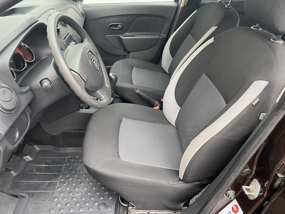 Dacia Logan 1.1MPI 