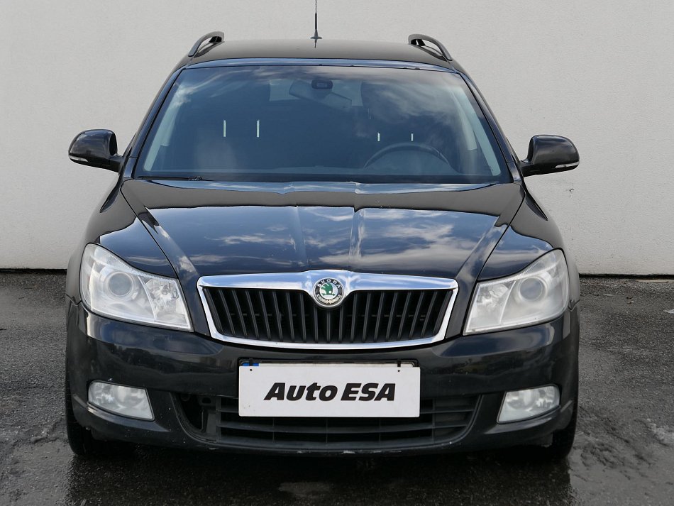 Škoda Octavia II 2.0TDi Elegance