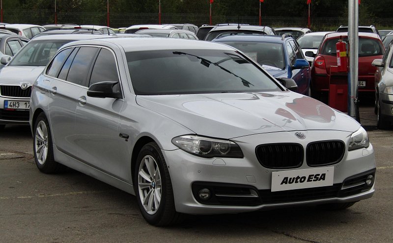 BMW Řada 5 2.0D  520D xDrive